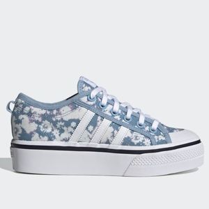 NWB Women’s Sz 9.5 Adidas Nizza platform blue & white flowers sneakers